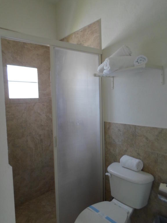 Hotel Montroi City Colima Room photo